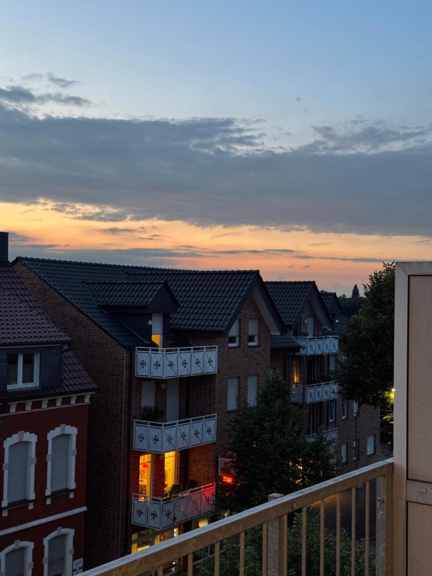 Barrierefreie Wohnung Im Herzen Der Stadt Mit Parkplatz, Wifi Und Tv - Emma Werne ภายนอก รูปภาพ